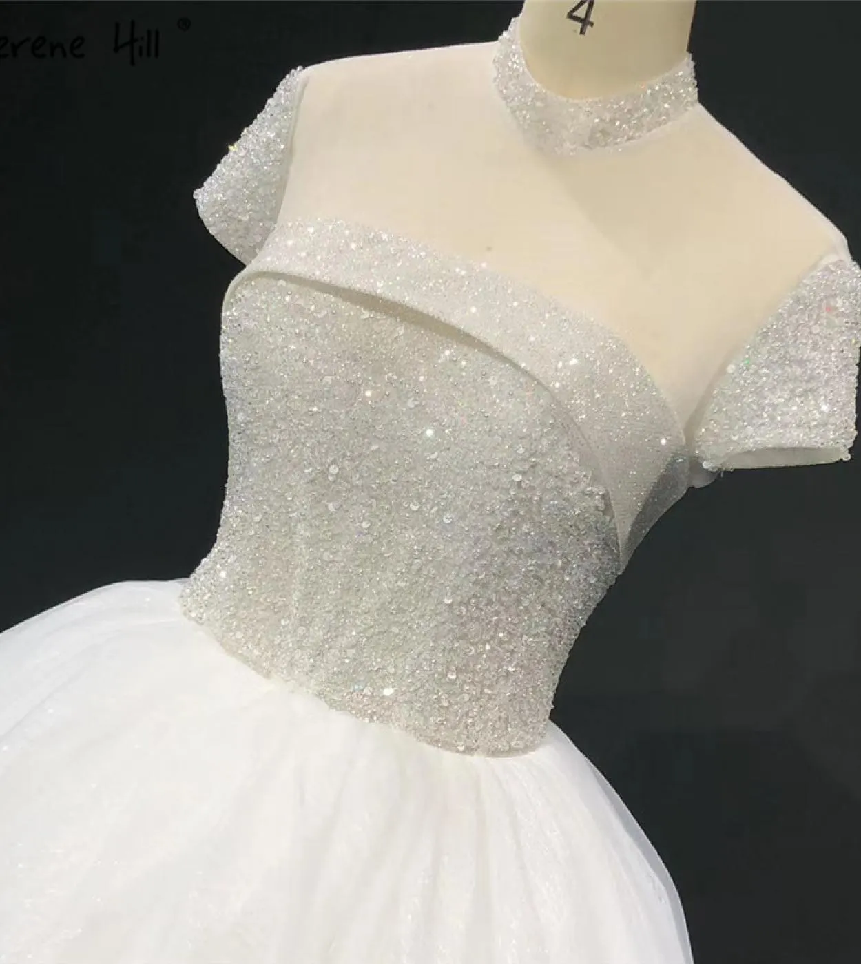 Abiti da sposa scintillanti a collo alto avorio 2023 Abiti da sposa semplici con perline a maniche corte con paillettes Ha2333 C