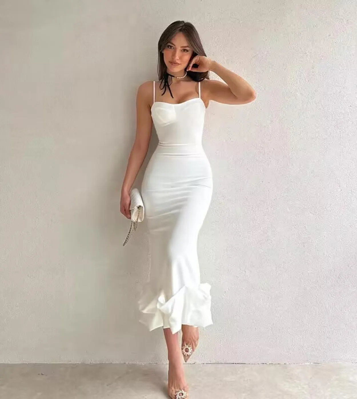 Abito longuette senza maniche senza maniche Donna 2023 Summer Fashion Bodycon Elegant Ruffles Eged Birthday Party Club Pencil De