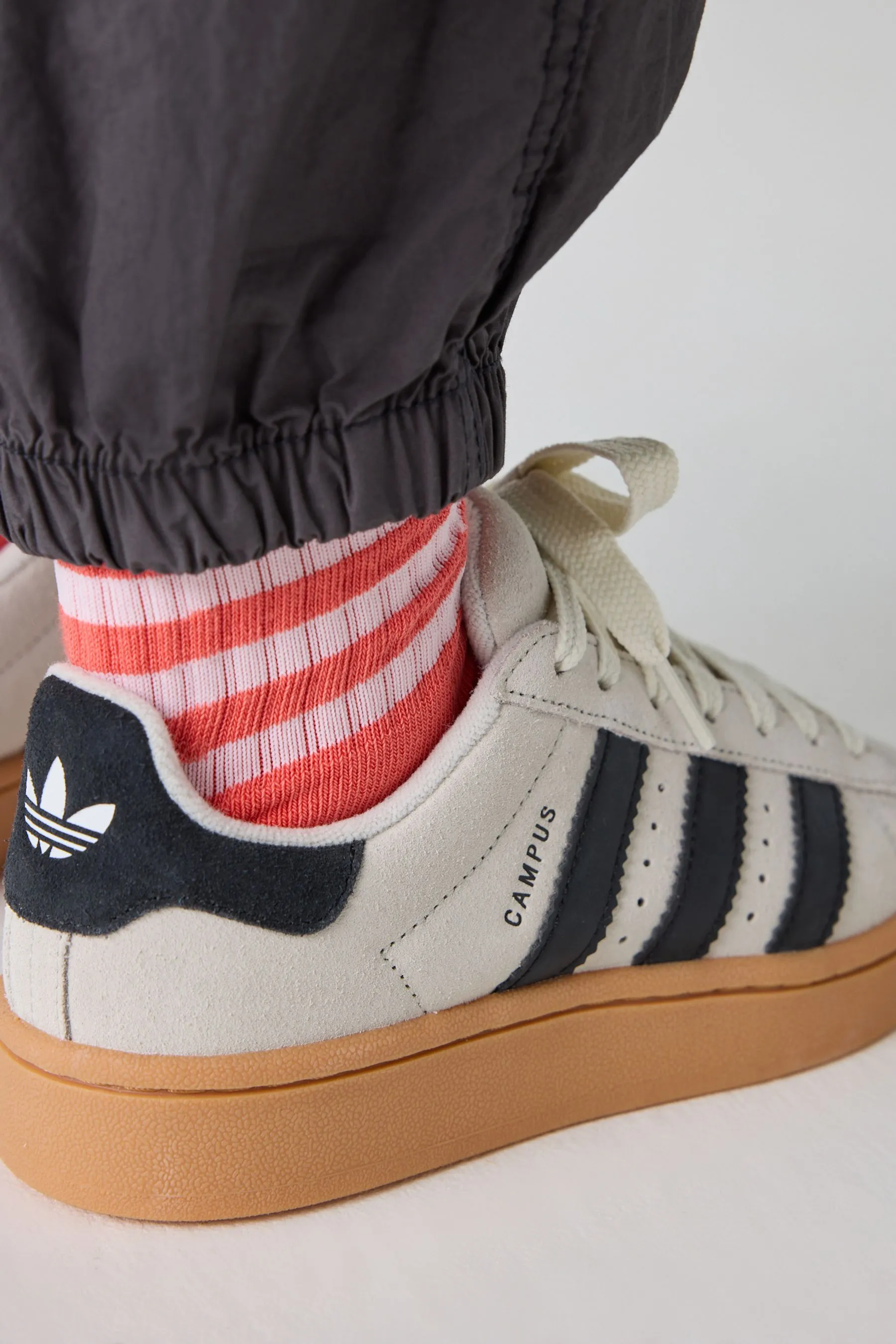 adidas Originals Campus 00s Trainers    