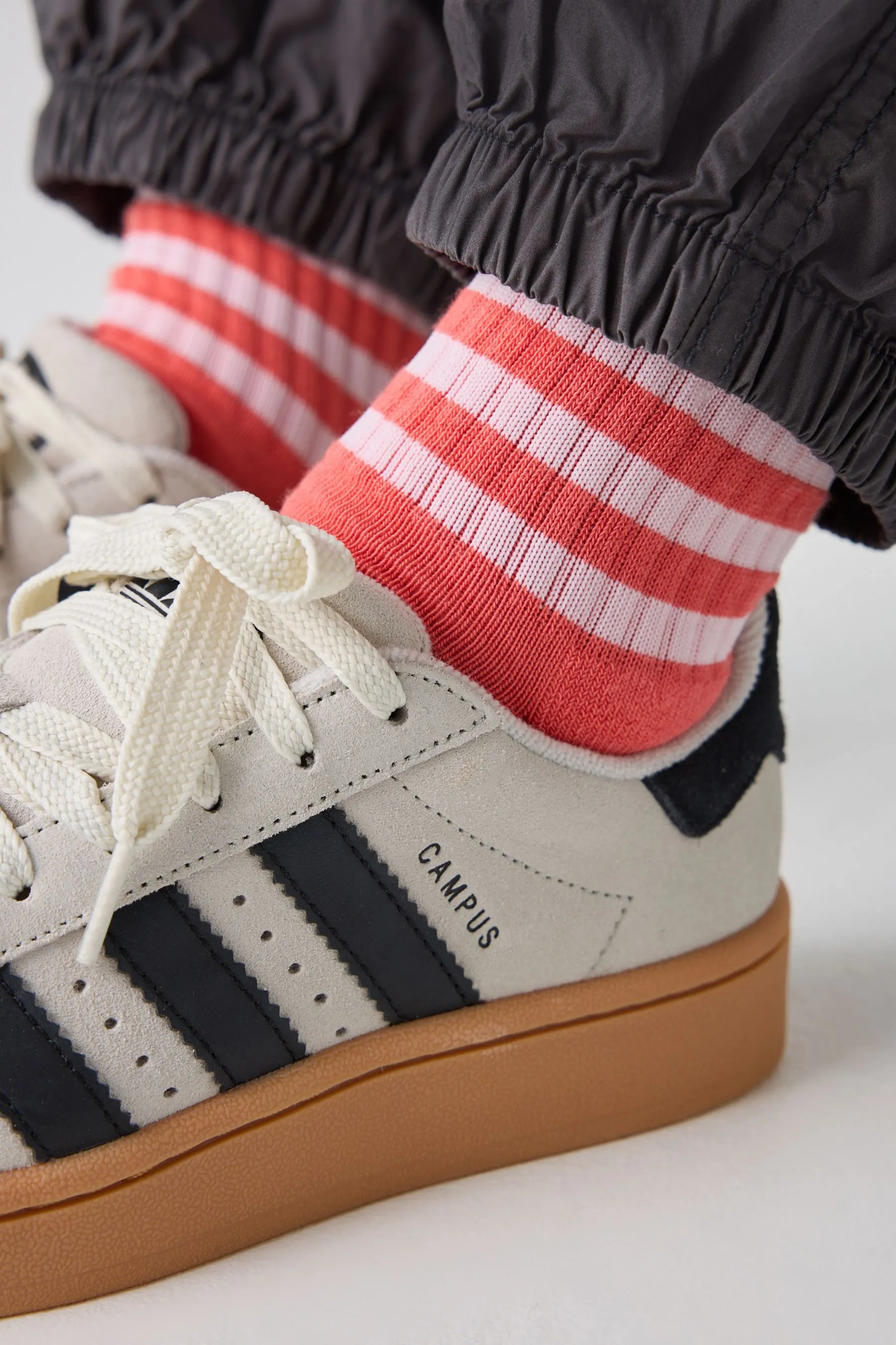 adidas Originals Campus 00s Trainers    