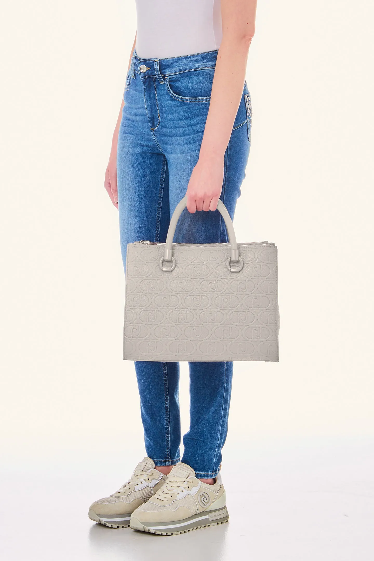 Bag with Embossed Lettering / White