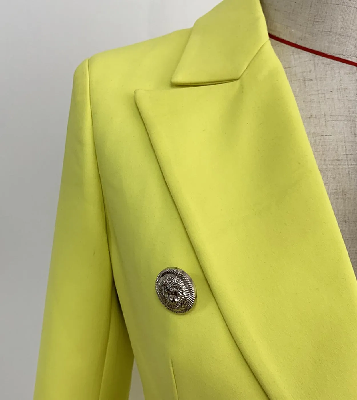 Blazer di alta qualità più nuovo stilista da donna con bottoni di leone doppio petto giacca blazer giallo fluorescente Bla