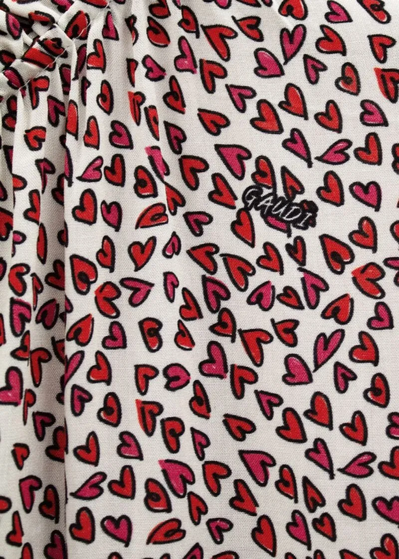 Blusa con stampa cuori