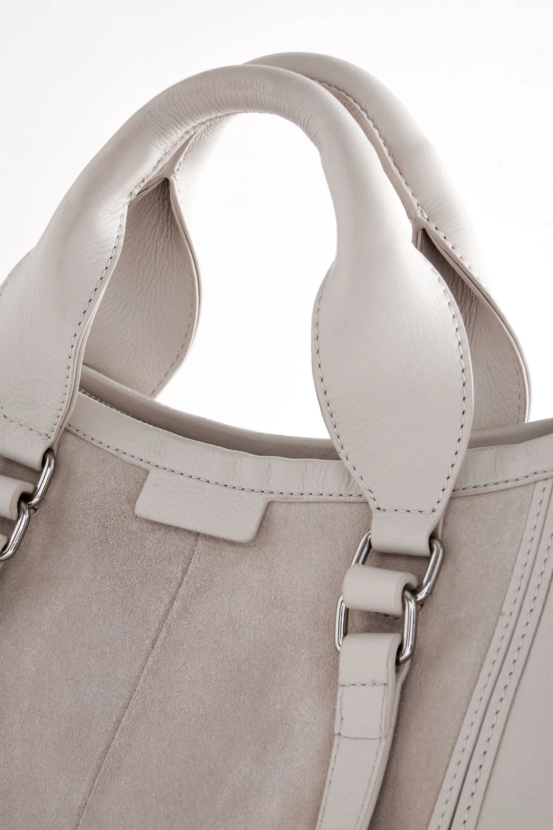 Borsa a mano a mano in pelle