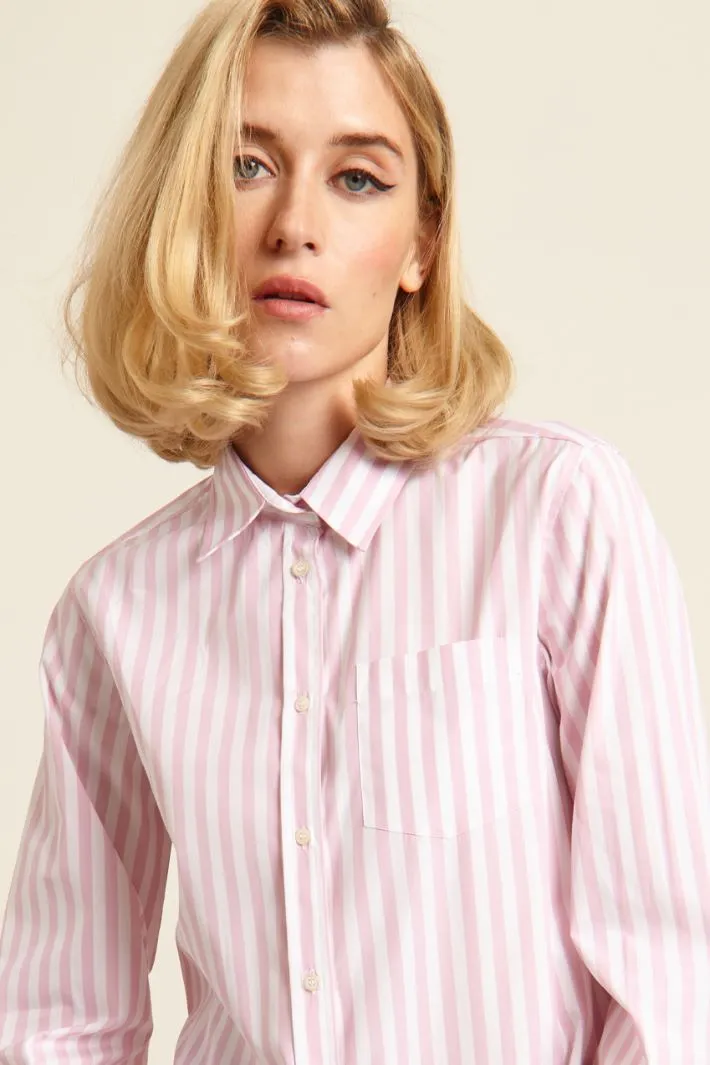 Camicia con taschino applicato