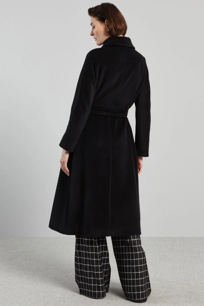 Cappotto in beaver con cintura