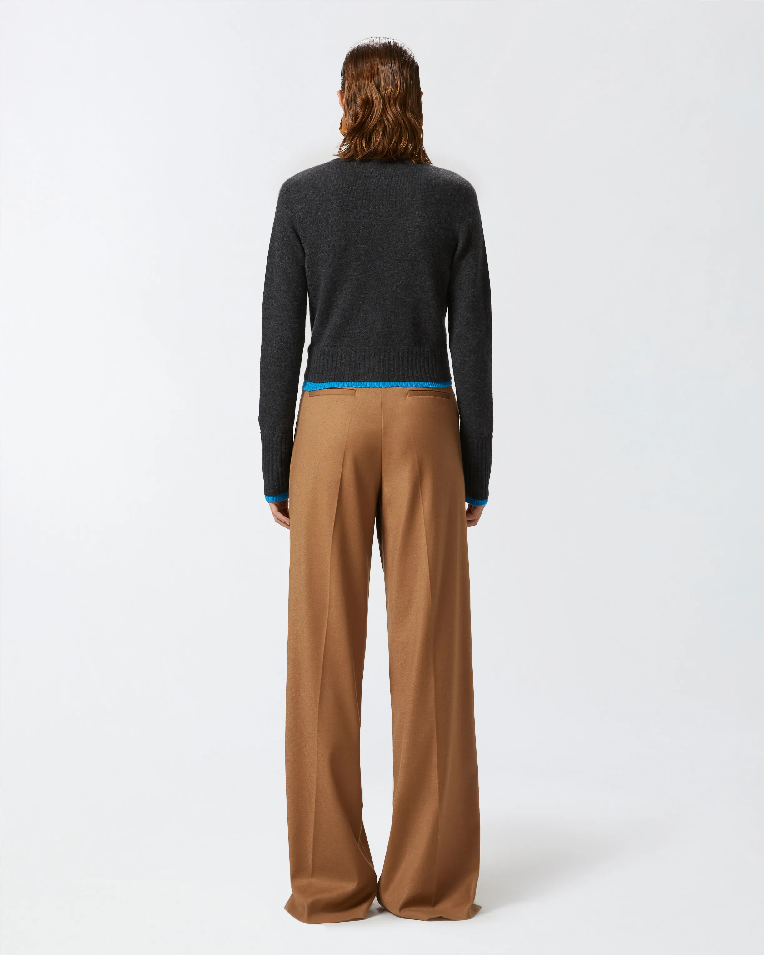  Cardigan corto in lana cachemire con contrasti    
