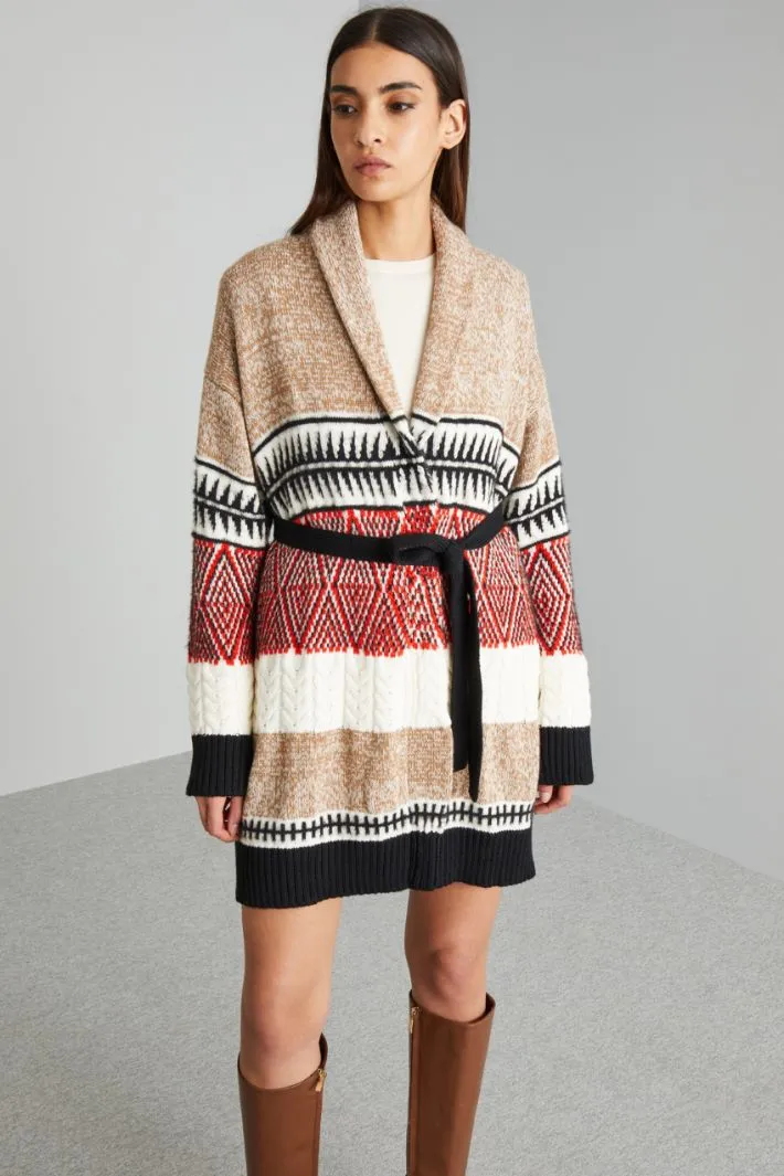 Cardigan morbido con cintura