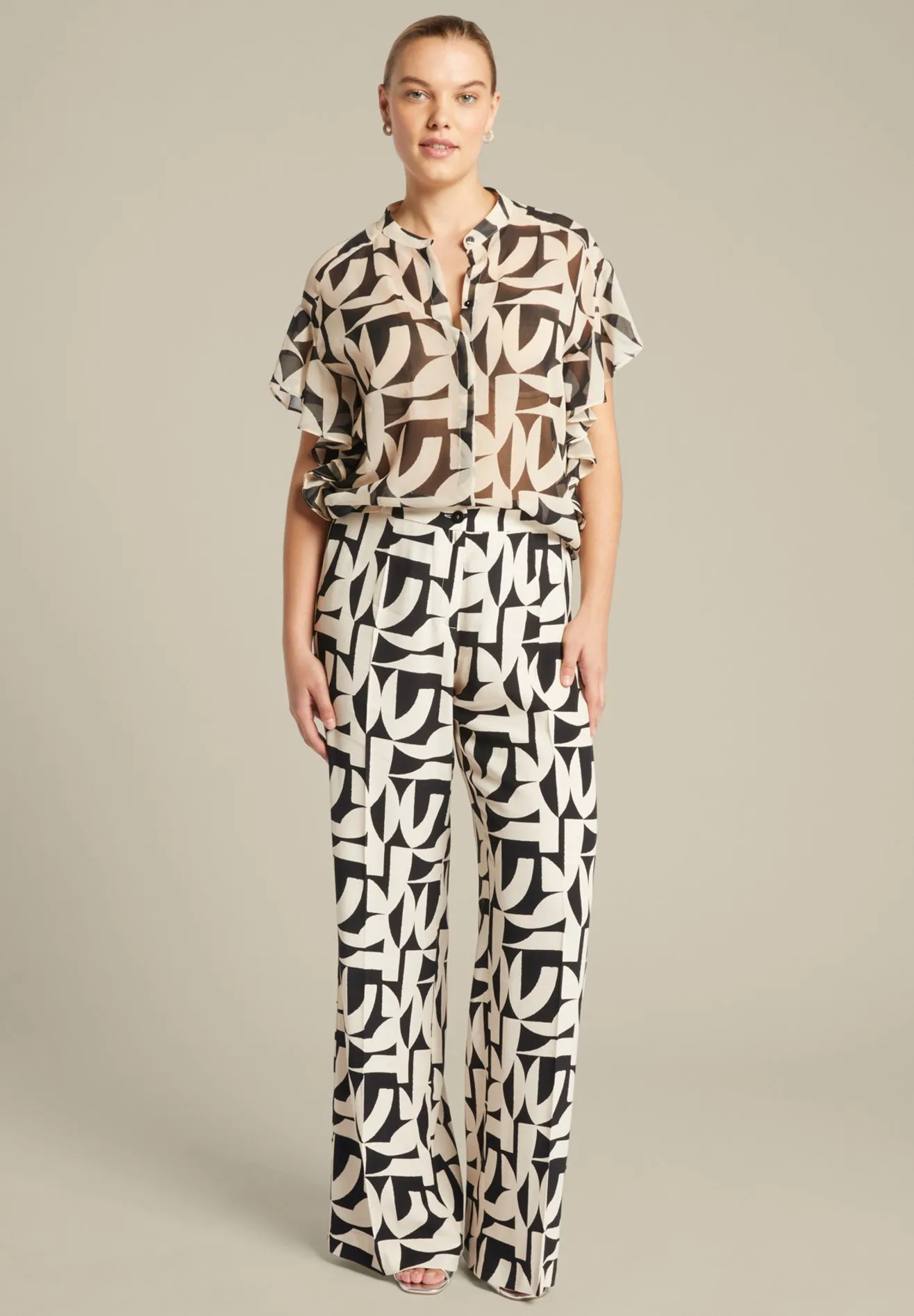 CON COLLETTO ALLA COREANA STAMPATA - Camicia