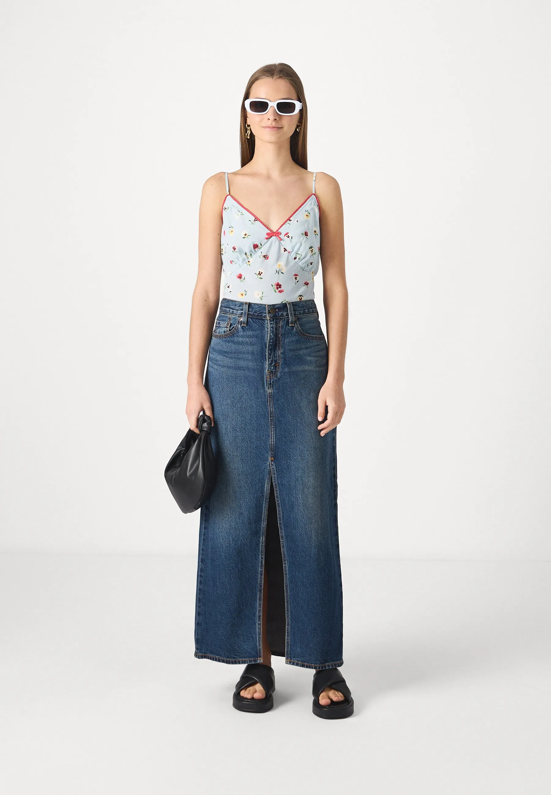 GAP X DÔEN FLORAL CAMI - Top