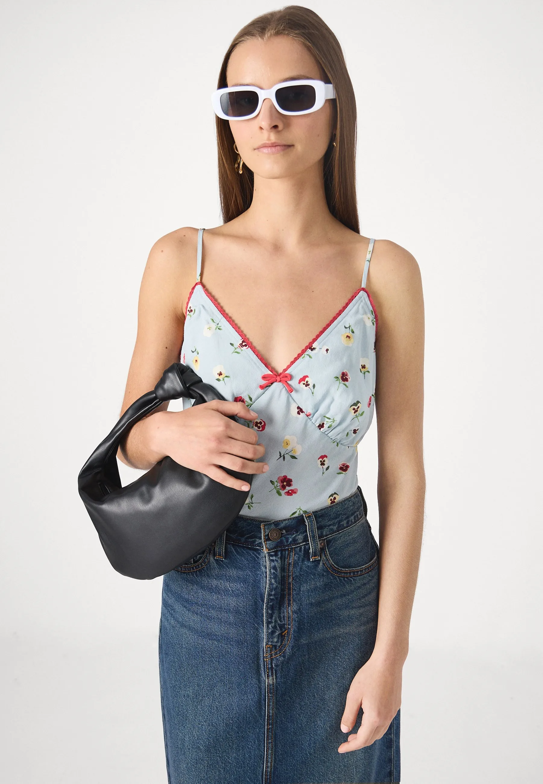GAP X DÔEN FLORAL CAMI - Top