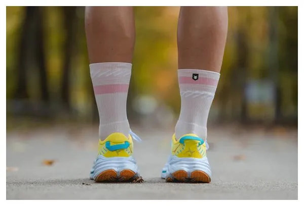 Incylence Renewed 97 Ocean Socks Light Pink