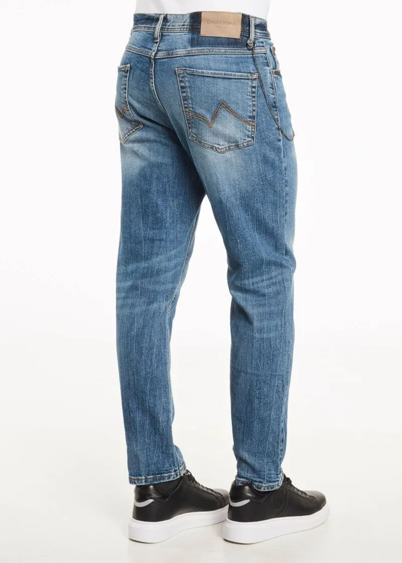 Jeans con vita regolare