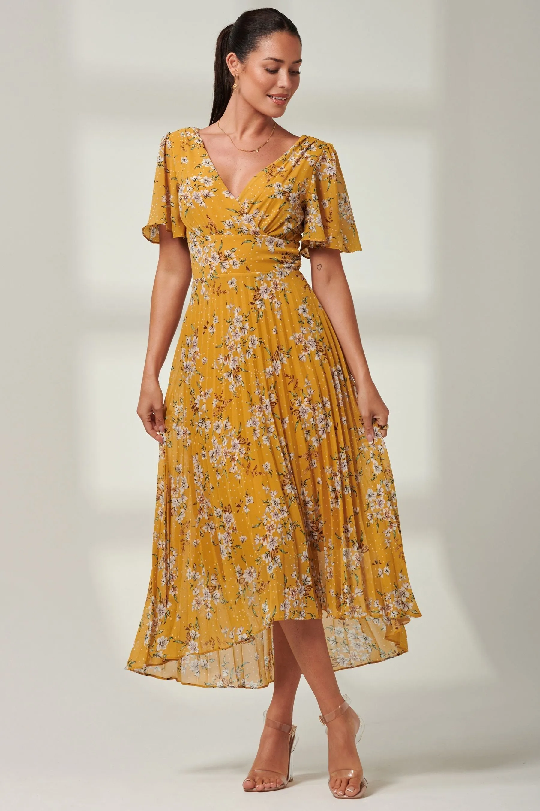 Jolie Moi - Olenna - Abito maxi in A pieghe in chiffon con maniche a pipistrello