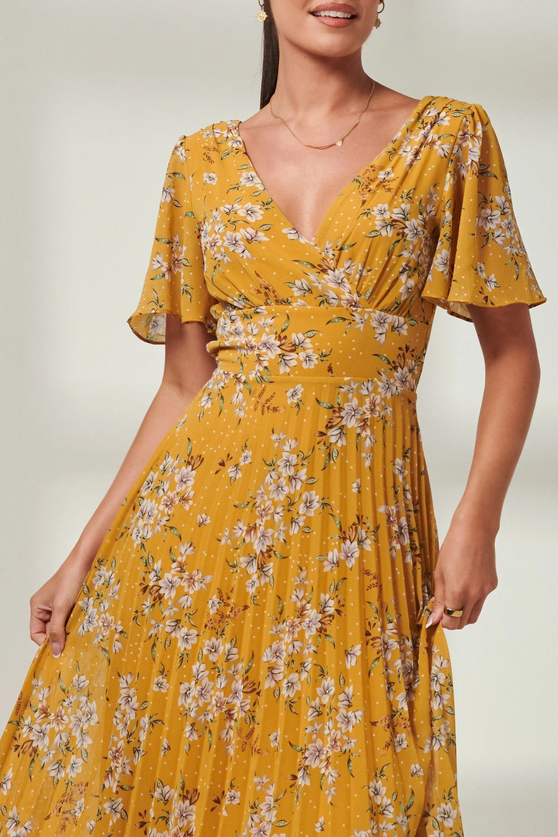 Jolie Moi - Olenna - Abito maxi in A pieghe in chiffon con maniche a pipistrello