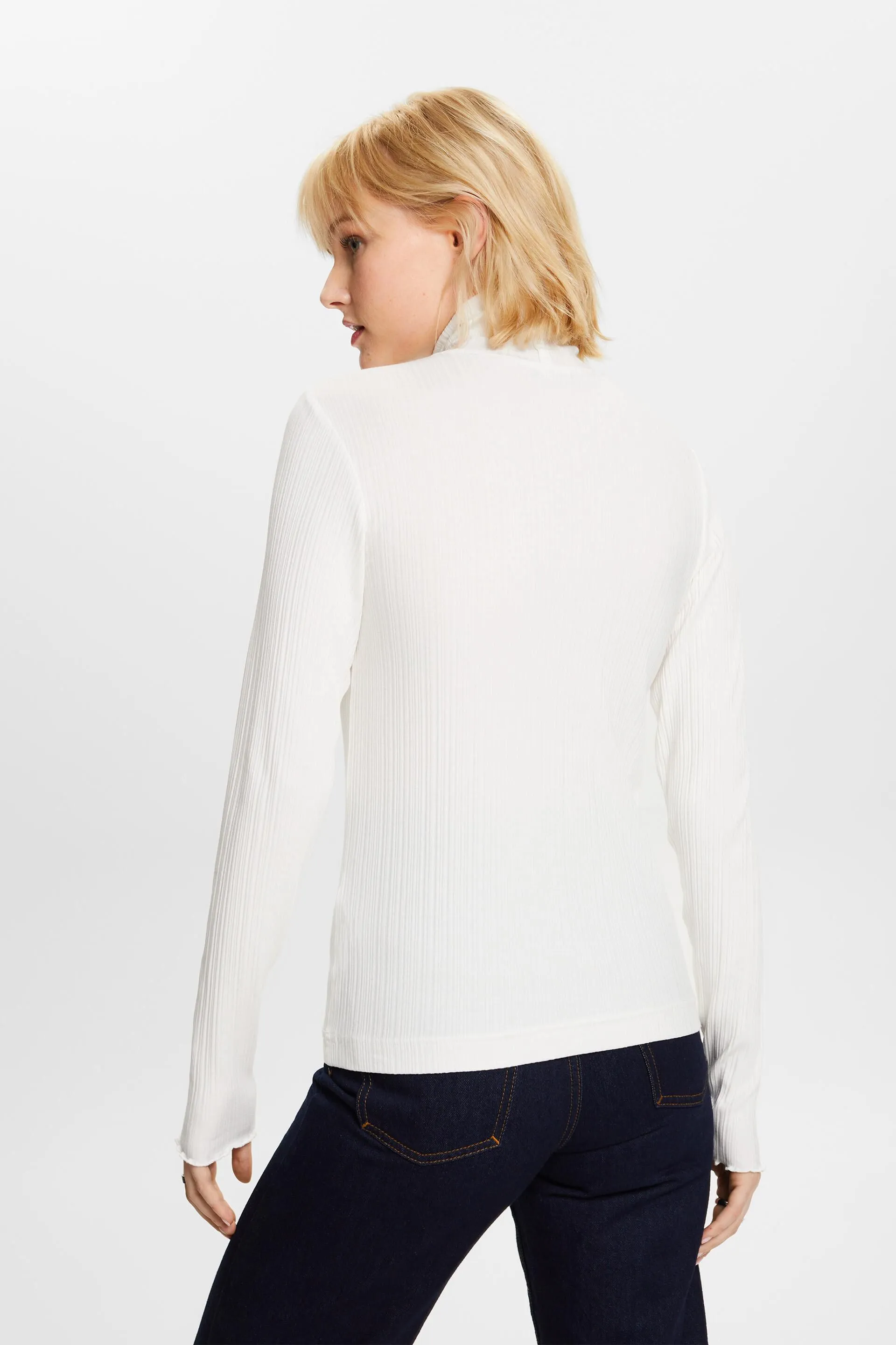 Maglia dolcevita a manica lunga con coste irregolari