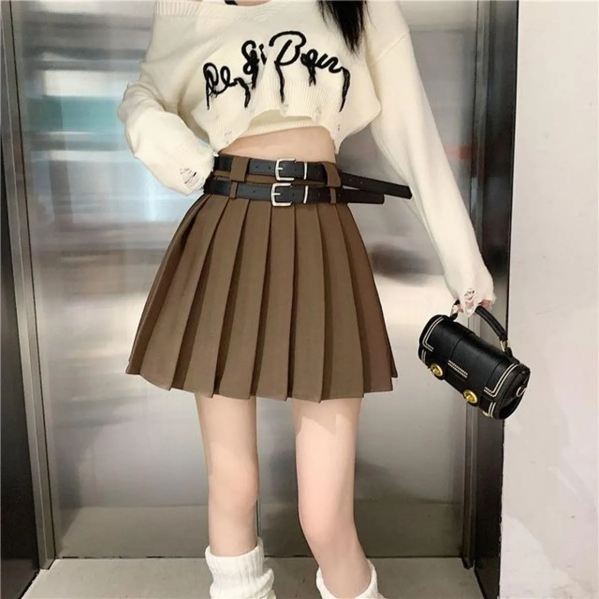 Minigonne a pieghe da donna con cintura a vita alta  Streetwear Ins Studenti Lovely Solid Vintage All Match Primavera Estate
