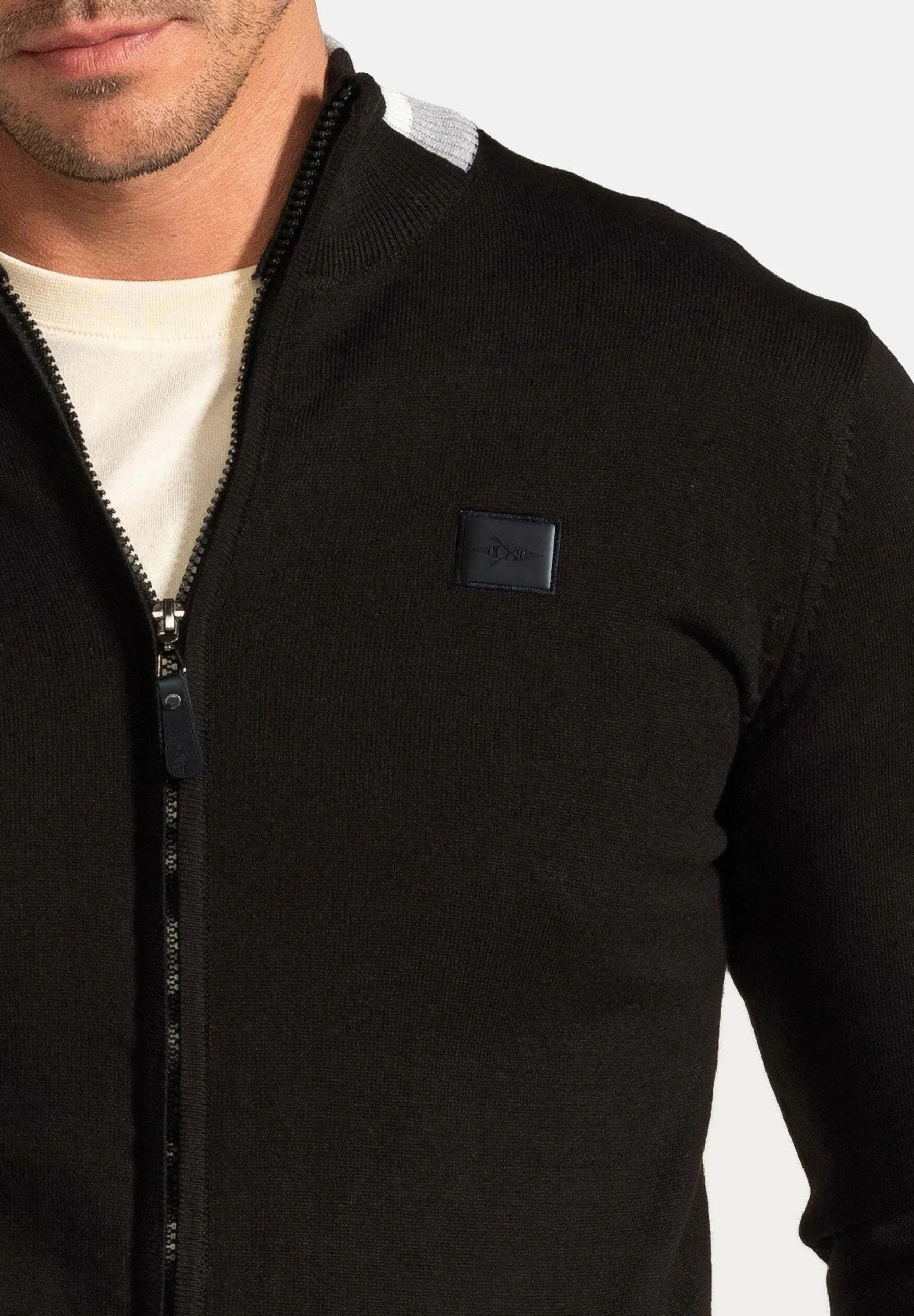 MODERN FIT - Cardigan