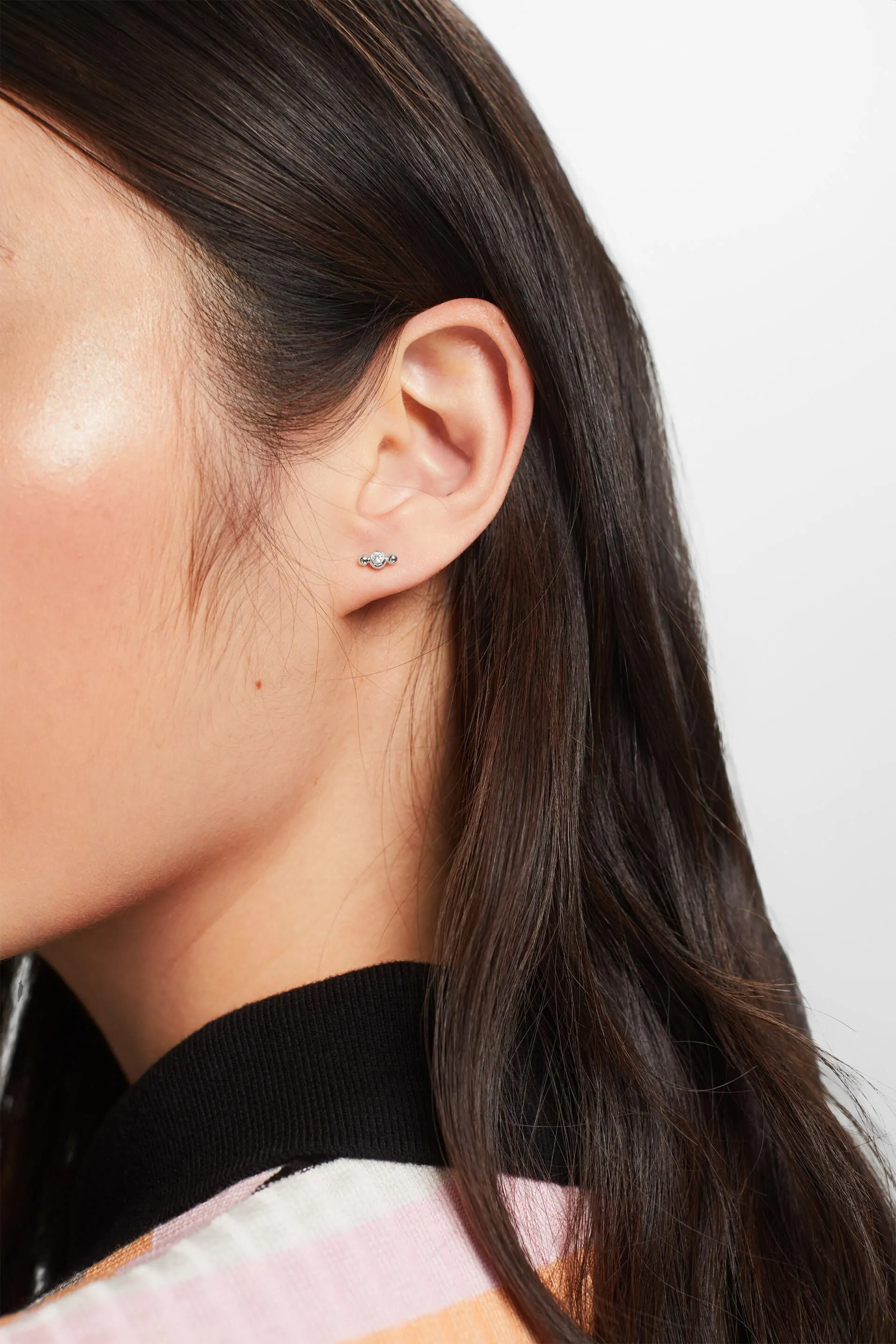 Orecchini a perno in argento sterling con zirconi