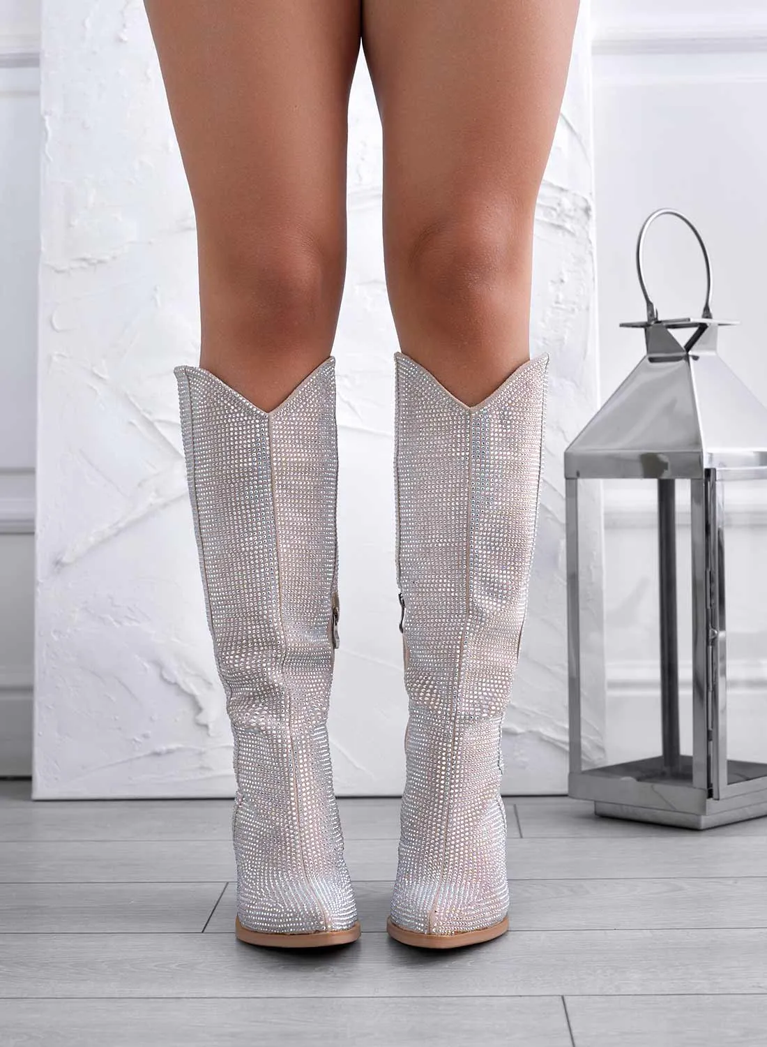 Stivali Alexoo beige camperos con strass