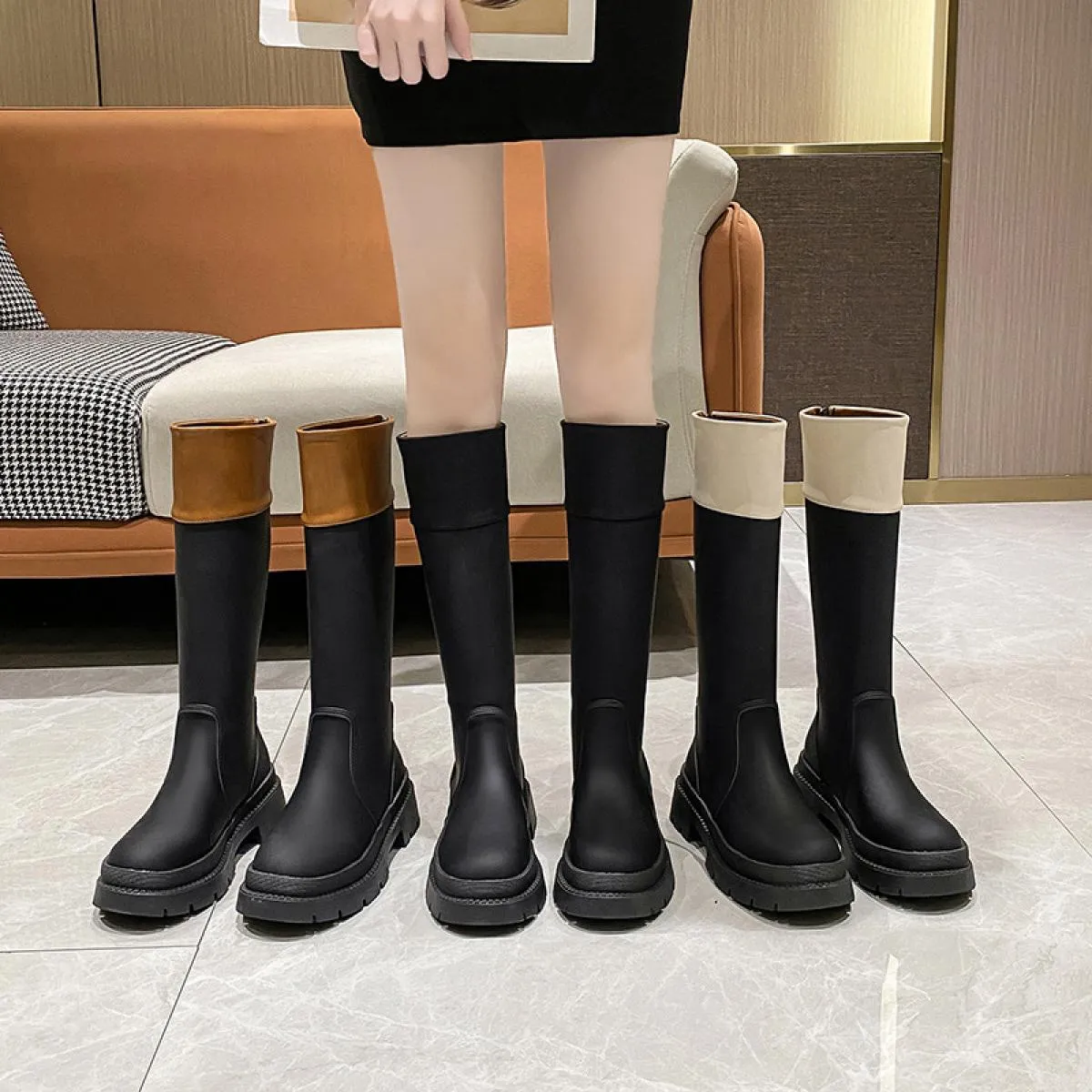 Stivali da combattimento robusti in pelle con plateau Stivali al ginocchio neri Perni Slip casual neri sulla passerella da strad