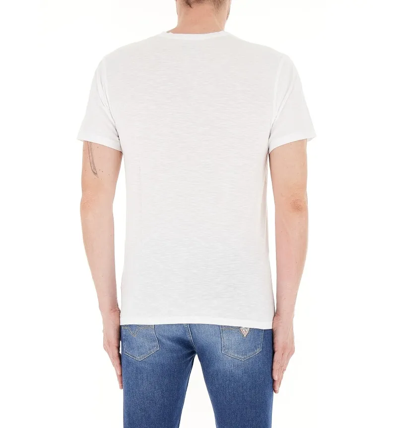 T-shirt collo serafino