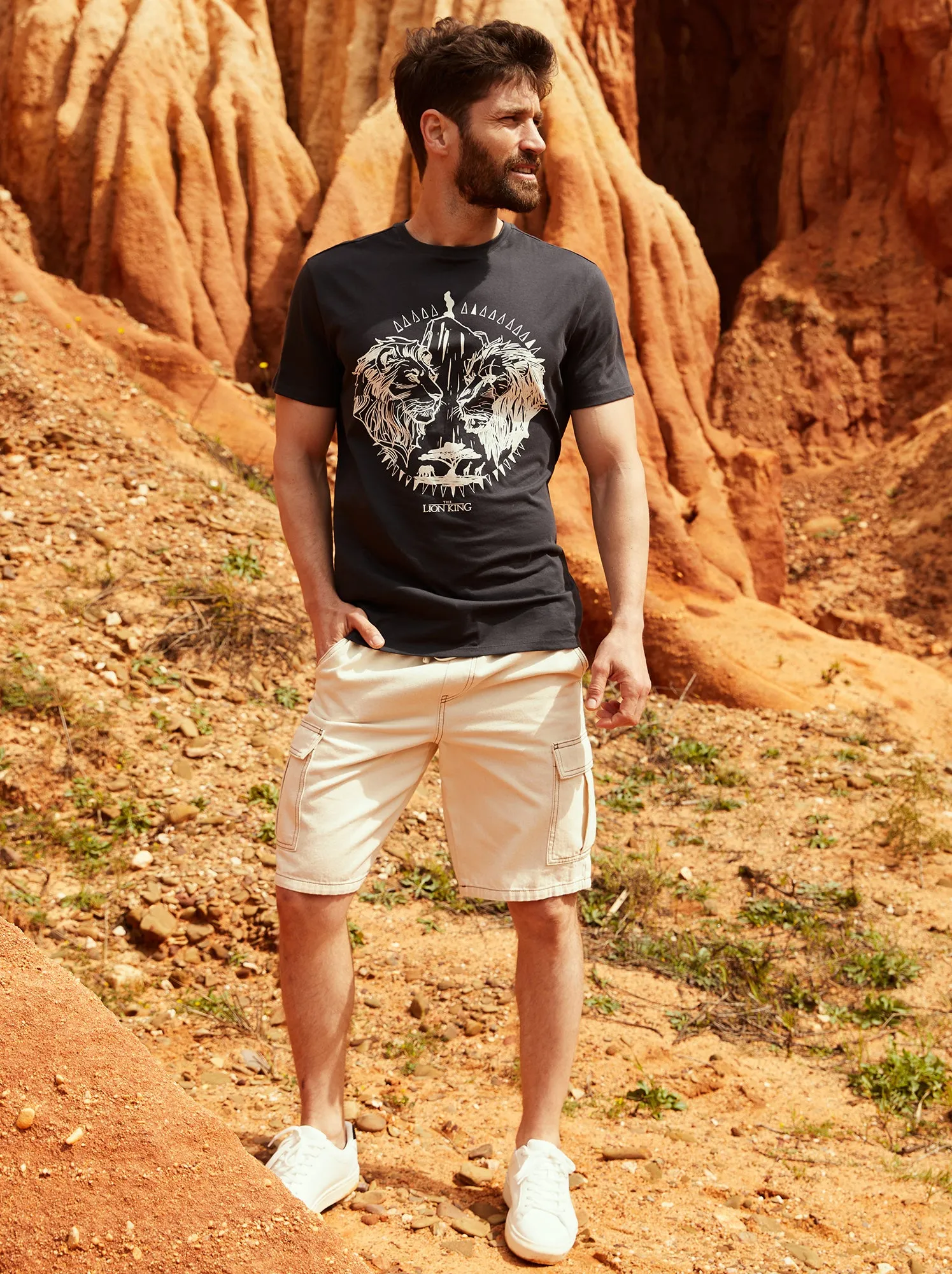 T-shirt stampata 'Mufasa' - NERO