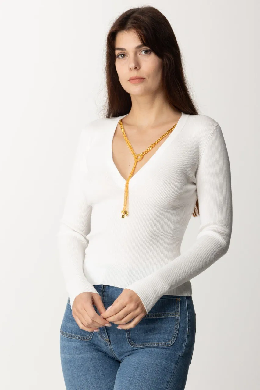 Top a a costine con collana Avorio