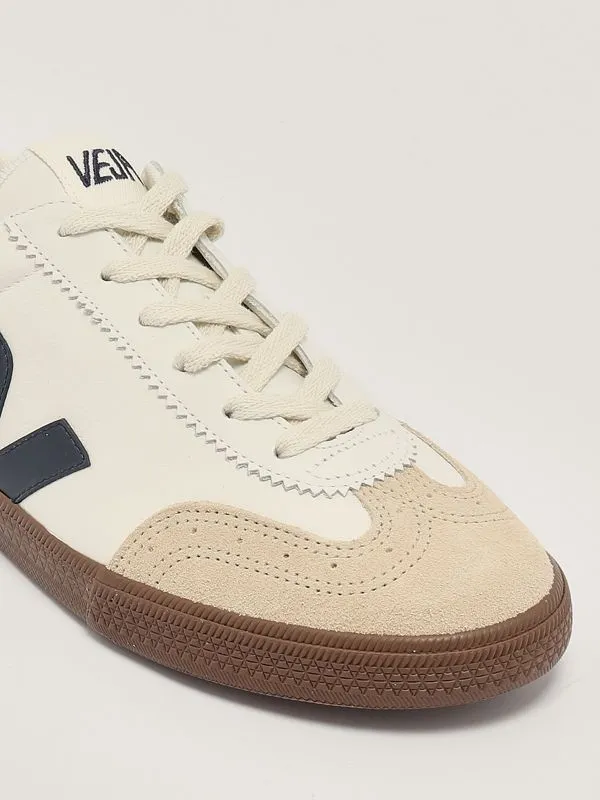 VEJA  Sneakers uomo Veja Volley in pelle biologica Bianco