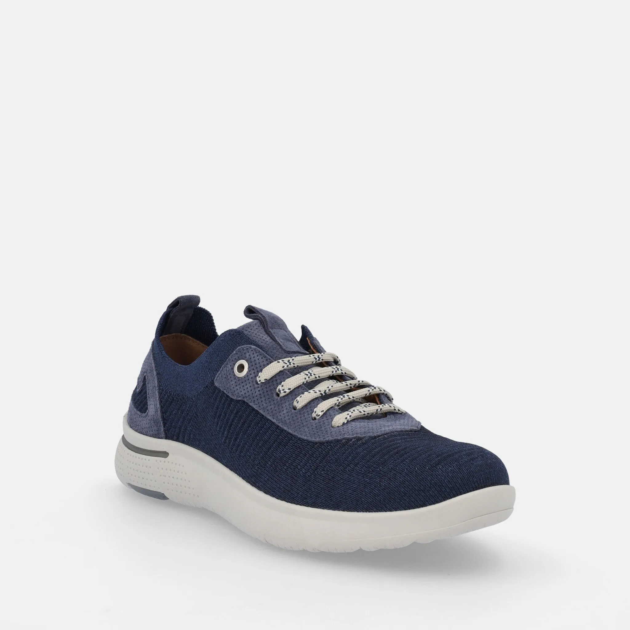 ZEN Sneakers